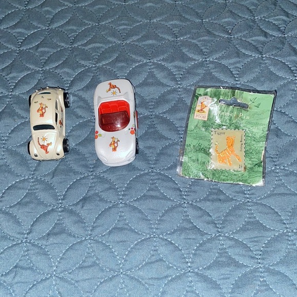 hot wheels Other - Bundle Of Tigger Items